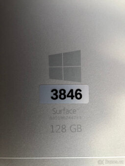 Microsoft Surface Pro 3 - 8