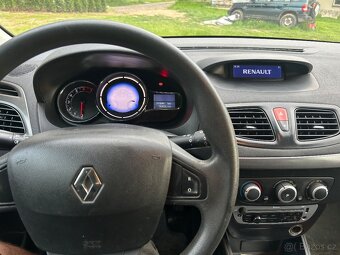 Renault Fluence 1.6 16V 82 kW 2014 - původ ČR - 8