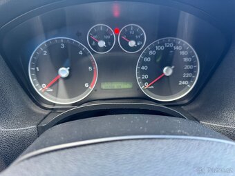 Ford Focus 1,6TDCi 66kW, nová STK - 8