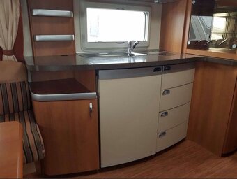 Hobby Exellent 560 UFE - 8