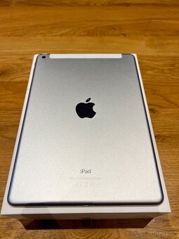 iPad 6. generace 32GB + cellular + dětské pouzdro - 8