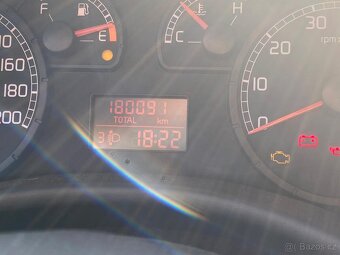 Fiat Punto - 8