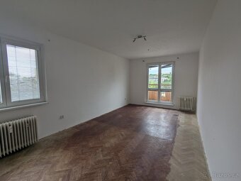 Prodej bytu 2+1+B, ulice Jaroslava Vrchlického 2795/2 v Most - 8