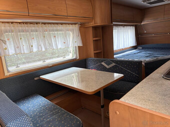 obytný caravan Burstner Ventana - 8