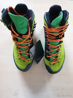 NOVÉ trekkingové boty LOWA, GARMONT a SALEWA - 8