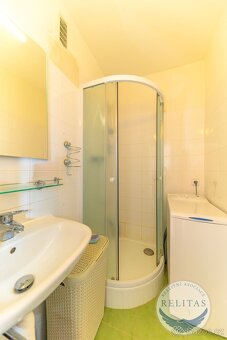 Zařízený byt 1+1 s krásným výhledem, 33 m² + 7 m² lodžie, Pr - 8