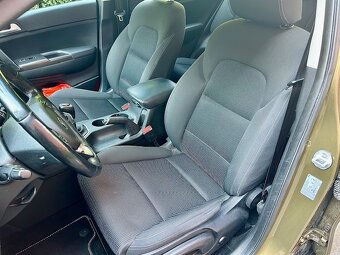Kia Sportage 1,6 GDi,2017, navi, vyhř. volant,kamera, ZÁRUKA - 8