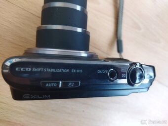 CASIO EXILIM EX-H15 - 8