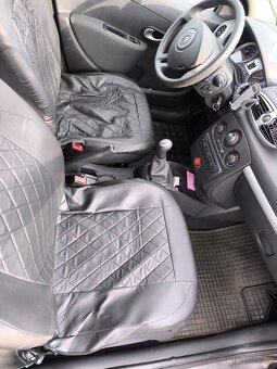 Renault Clio Grandtour - 8