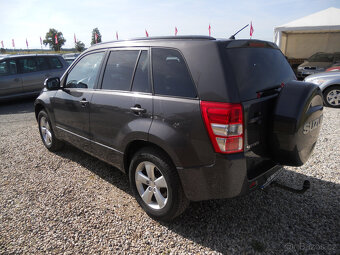 Suzuki Grand Vitara 1.9 DDiS 95Kw 4x4 - 8