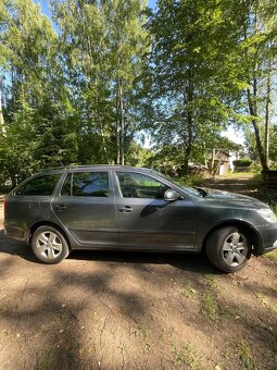 Škoda Octavia 1.2 tsi dsg 77kw  2010 - 8