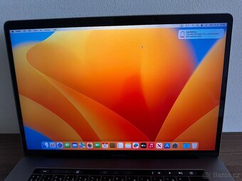 Apple MacBook Pro 15" (2017) 16GB/512GB Space Grey - 8