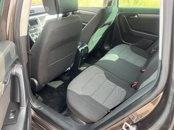 Volkswagen Passat B7 2.0 TDI, Combi, alu, tažné - 8