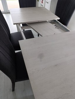 Jídelní rozkládací stůl Alexandria - 8