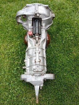 Převodovka ŠKODA - 8