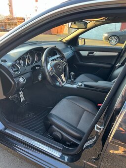 Mercedes-Benz C250 CDI 4-matic AMG - 8