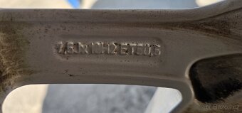 Alu disky Volvo 18 zimní pneu Nokian 235/60 R18 7mm - 8