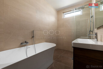 Prodej rodinného domu, 114 m² - 8