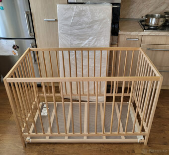 Postýlka ikea sniglar a doplňky pro miminko - 8