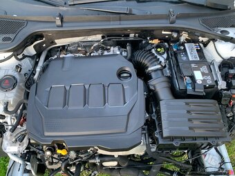 Predám havarovanú Škoda octavia 4 2.0tdi 85 kW 2023. - 8