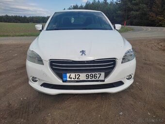 Peugeot 301 - 8