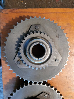 Jawa 175,250,350 kývačka+panelka díly motoru - 8