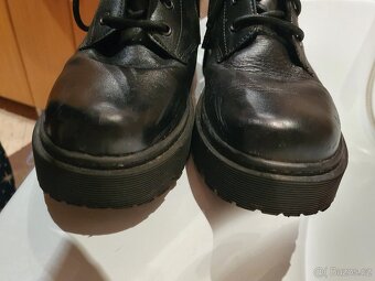 Divci cerne kotnikove boty 38 z CCC jako nove - 8