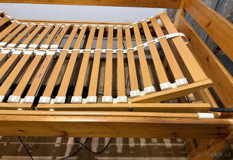 Zdravotní postel s elektrickým roštem a matrací - 8