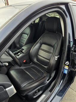 Jaguar XE 2.0d 132 kW - 8