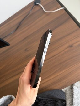 Phone 14 Pro – černý / Space Black (možnost slevy) - 8