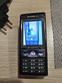 SONY Ericsson K800i - 8