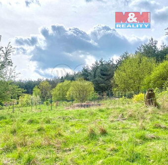 Prodej pozemku k bydlení, 992 m², Ostředek - 8