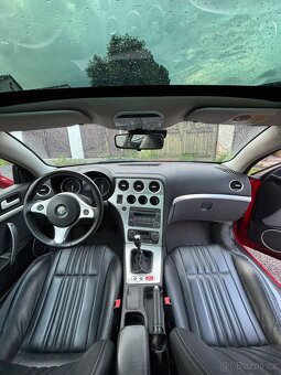 Alfa Romeo Brera 3.2 JTS - 8