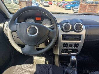Dacia sandero 1.6 Laureate - 8