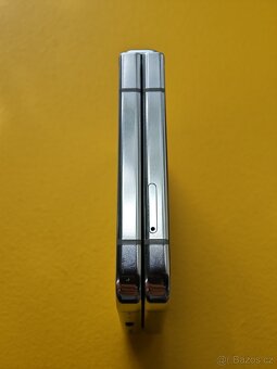 Galaxy Z Flip 5 256GB - 8