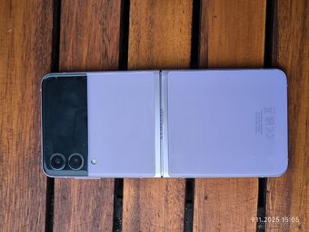 Samsung Galaxy Z Flip 3 5G 128 GB - 8