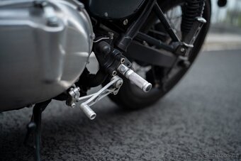 Triumph Thruxton 900 - 8