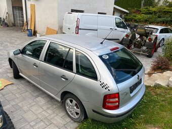 Škoda Fabia - 8