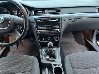 Škoda Superb kombi 2.0tdi CR, r.v. 2011 - 8