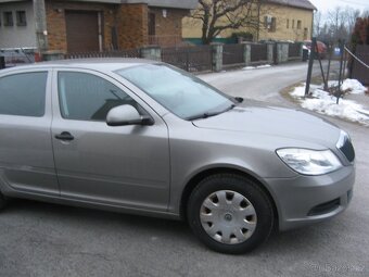 Škoda Octavia HB 1.4 Mpi - 8