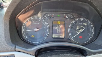 ŠKODA Octavia 2.0Fsi 4x4 - 8