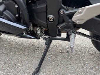 Kawasaki Ninja Zx-4R - 8