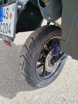 Triumph Tiger 800 XRX, BOHATÁ VÝBAVA, PO SERVISE, MOC HEZKÝ - 8