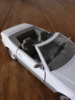 Model Mercedes-Benz Sl 500 R129 žehlička - 8