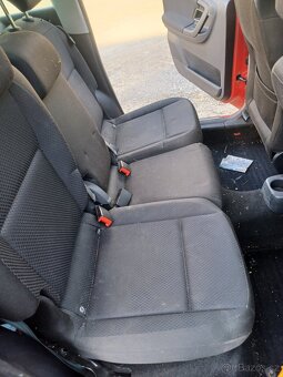 Škoda Roomster 1.2 tsi 63kw r.2010 - 8