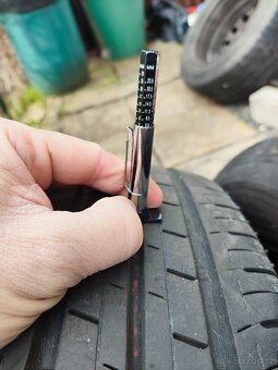 4x zimní a 2x letní pneu 175/60 r16 - 8