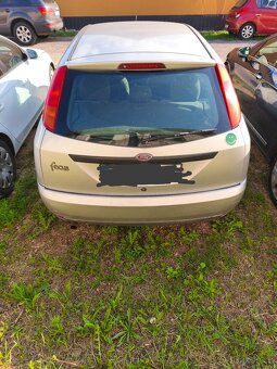 Ford Focus 1.4 benzin 55kw rok 2001 - 8