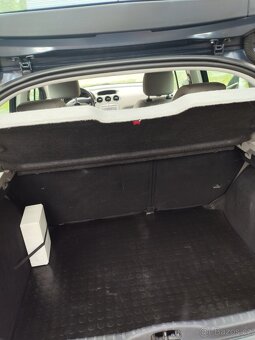 Peugeot 308 1.6hdi 80kw rv.2007 - 8