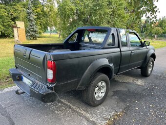 Navara D22 offroad 4x4 - 8