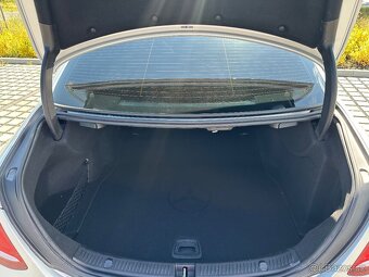 Mercedes-Benz E 220Cdi 4-matic 143kw - 8